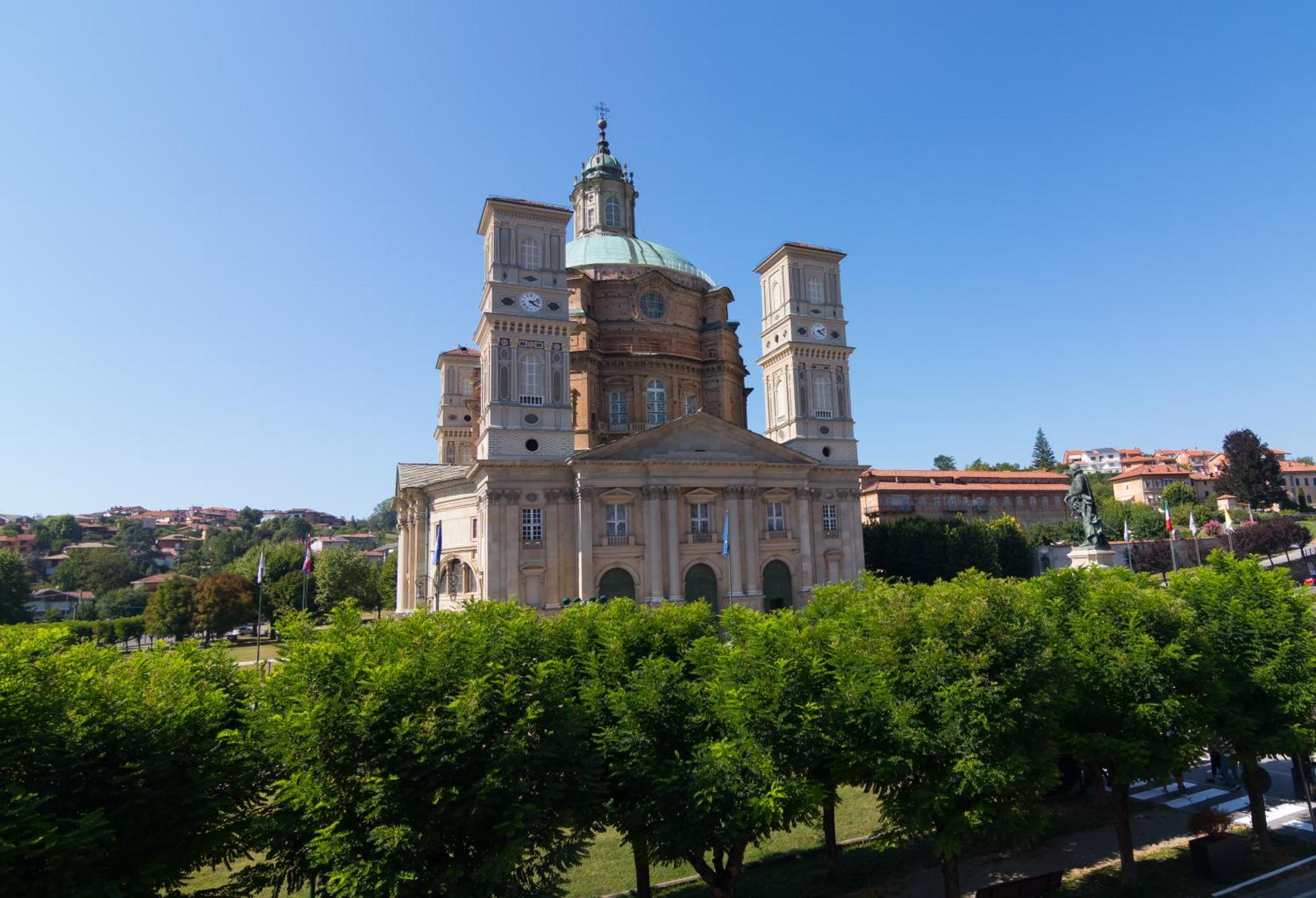 Hotel Portici Vicoforte ภายนอก รูปภาพ