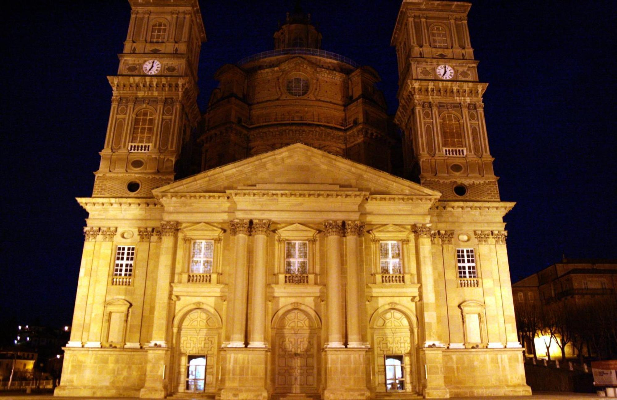 Hotel Portici Vicoforte ภายนอก รูปภาพ