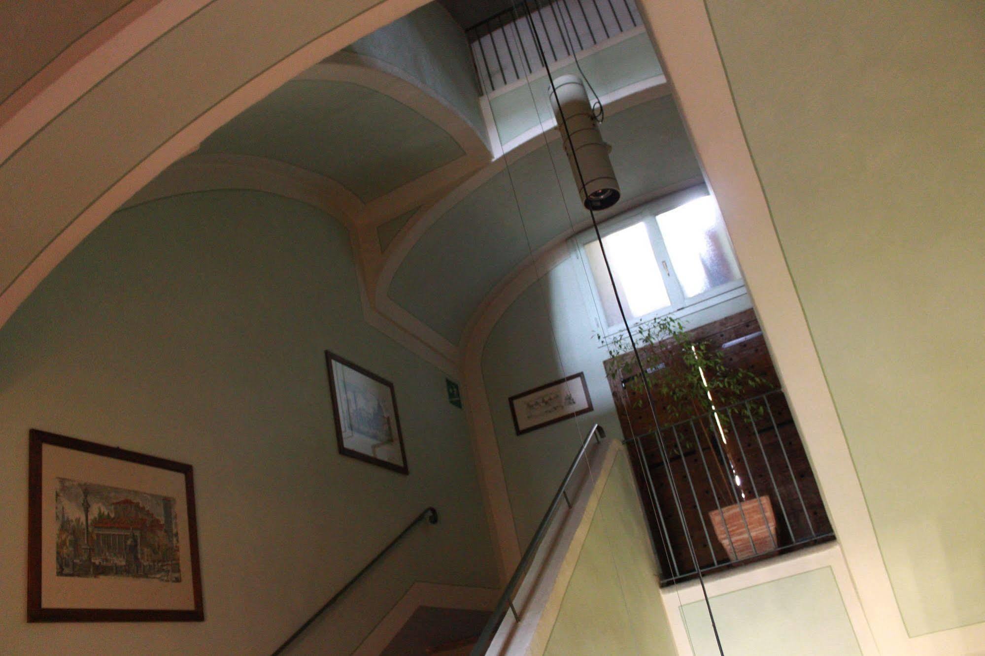 Hotel Portici Vicoforte ภายนอก รูปภาพ